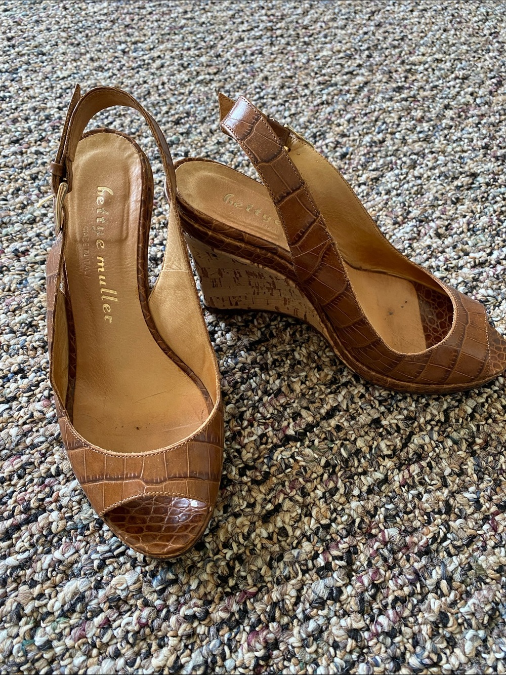 bettye muller Brown Croc-Embossed Cork Wedge Slingback Heels size 36